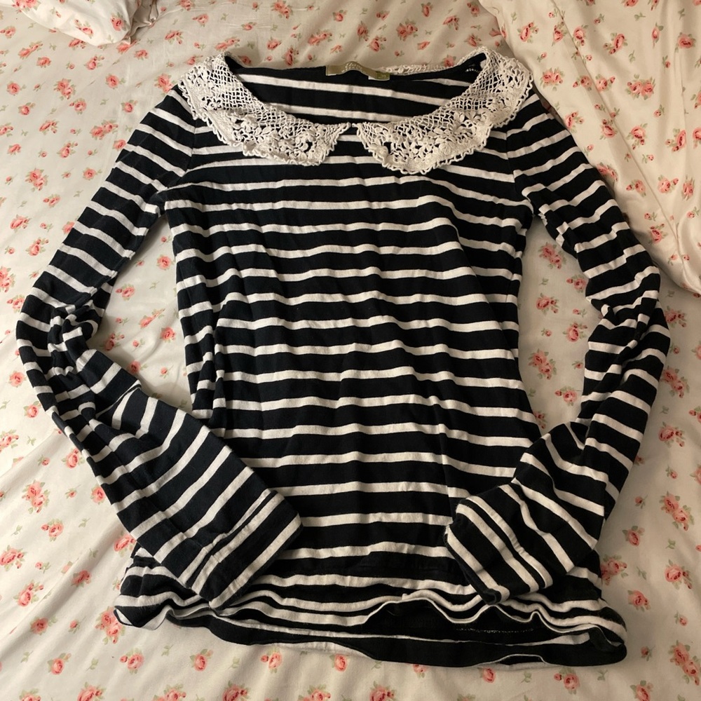y2k black and white striped lace collared top